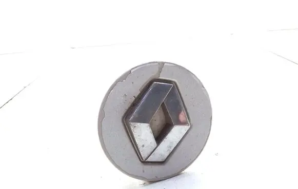 Renault Megane II R12 wheel hub/cap/trim 8200065482