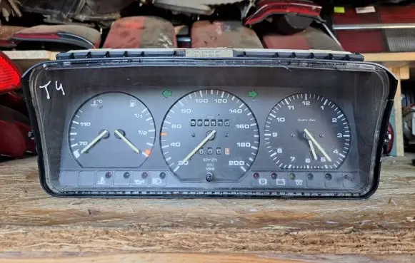 Volkswagen Transporter - Caravelle T4 Speedometer (instrument cluster) 701919033BA 701919059AB
