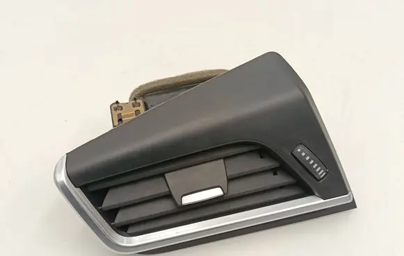 BMW 2 F46 Dashboard side air vent grill/cover trim 9287287