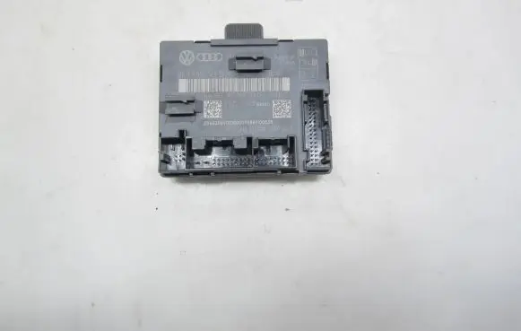 Audi A5 8T 8F Door control unit/module 8K0959793D 00010828