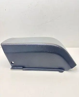 Other center console (tunnel) element