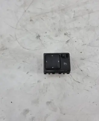 Infiniti FX Wing mirror switch 