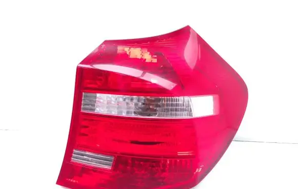 BMW 1 E81 E87 Rear/tail lights 6924502 301638 301668