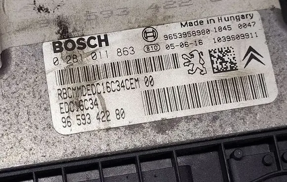 Citroen C4 I Engine control unit/module 0281011863 9653958980 9659342280