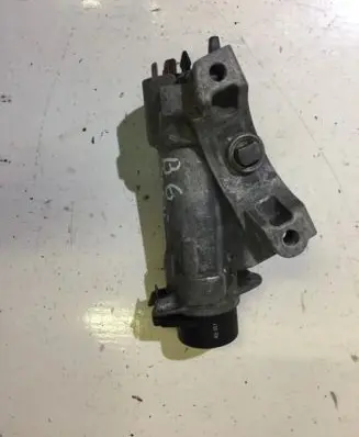 Volkswagen PASSAT B6 Ignition lock contact 