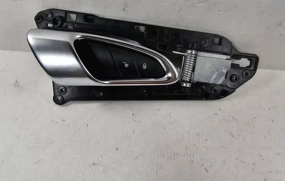 Porsche Cayenne (92A) Front door interior handle 7P5837020C
