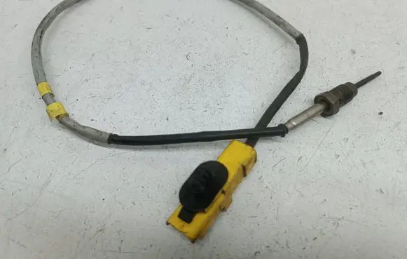 Exhaust gas temperature sensor