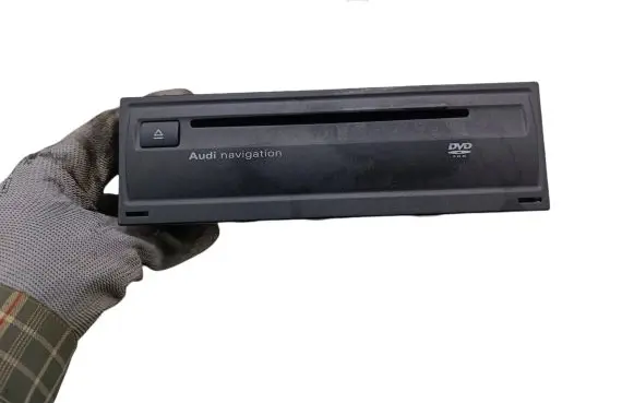 Audi A6 S6 C6 4F Navigation unit CD/DVD player 4E0919887L 4E0910887T