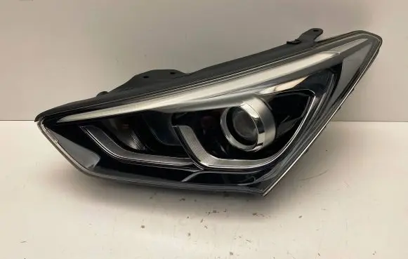 Hyundai Santa Fe Headlight/headlamp 921012WXXX