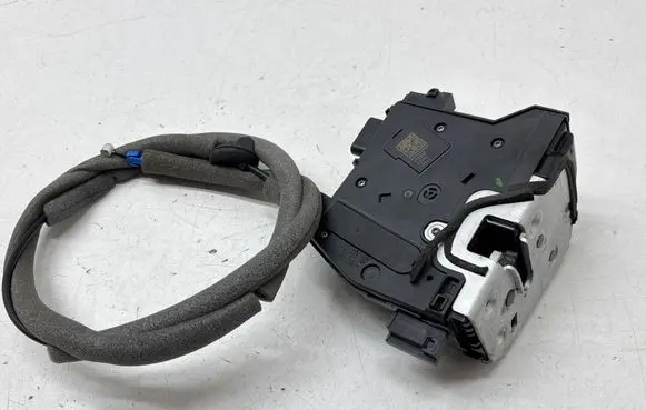 Jeep Grand Cherokee WL Front door lock 68366540AC