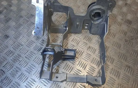 Audi Q5 SQ5 Brake pedal bracket assembly 8K1721117