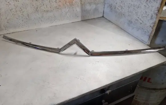 Citroen C4 Grand Picasso Front grill 9654195577