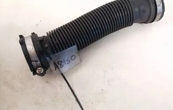 Renault Megane III Air intake hose/pipe