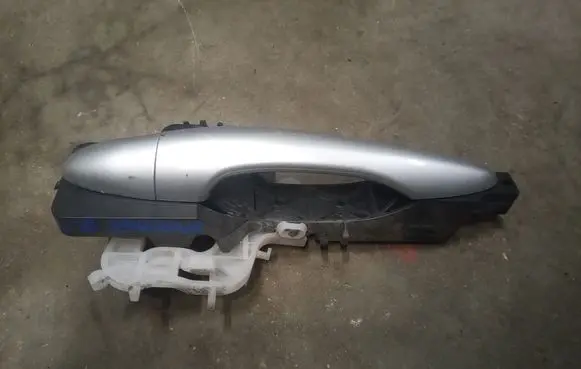 KIA Sportage Front door exterior handle
