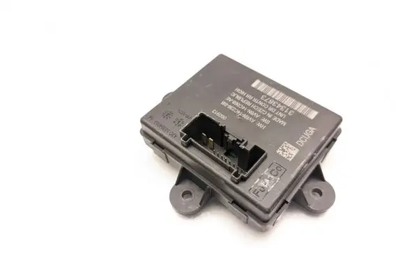 Volvo V60 Door control unit/module 31343873 AV6N-14C068-AE AV6N-14C236-BB