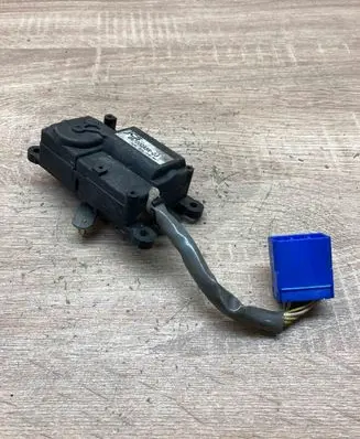 Mazda 626 Air flap motor/actuator GA700GA5R2J JCS