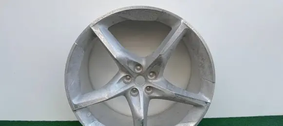 Ferrari Purosangue R23 light alloy rim DM1562