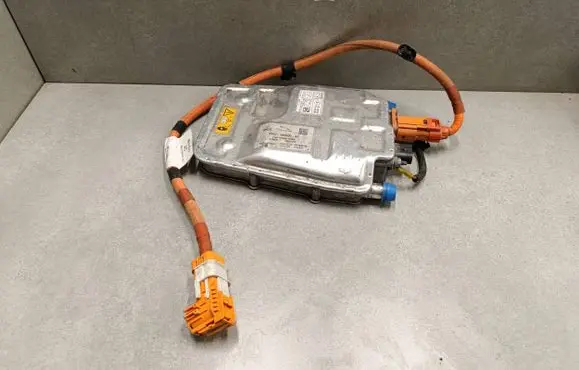 Jaguar I-Pace Electric car heater J9D318K600AF 9033727F 2021840138