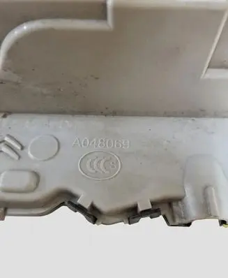 Peugeot 5008 Rear door lock 006241 A048069 A04991