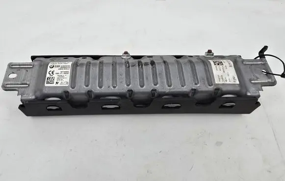 BMW 5 G30 G31 G38 Knee airbag 6820575 6820575004 18B068400149