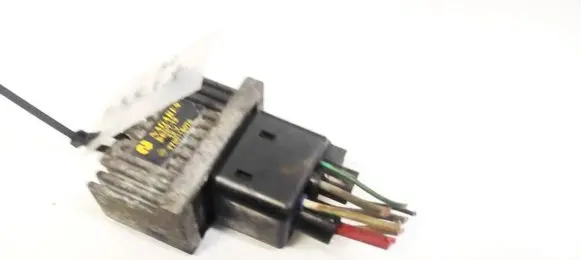 Renault Scenic I Glow plug pre-heat relay 7700115078