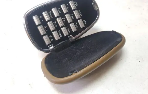 Mercedes-Benz S W221 Phone keyboard A2216801619