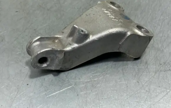 Honda Accord Gearbox mounting bracket 20TA2