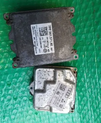 Headlight ballast module Xenon