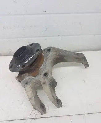 Volkswagen Phaeton Rear wheel hub spindle/knuckle 