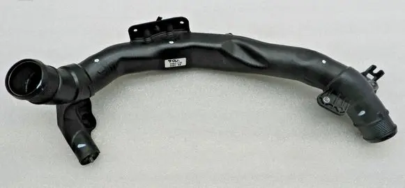 Volkswagen Tiguan Intercooler hose/pipe 5N0145840C 5N0145840