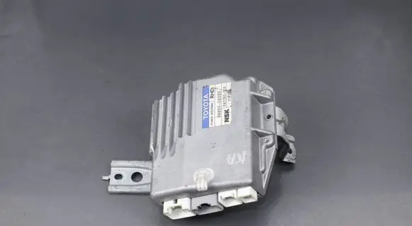 Toyota Corolla E120 E130 Power steering control unit/module 8965002020