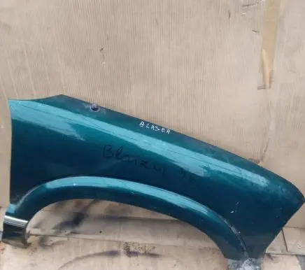 Chevrolet Blazer Fender