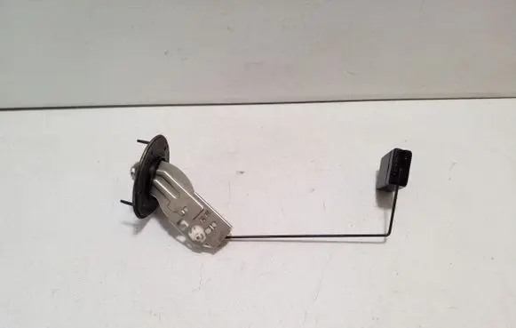 Suzuki Grand Vitara II Fuel level sensor 
