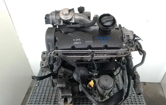 Volkswagen Golf IV Engine AXR