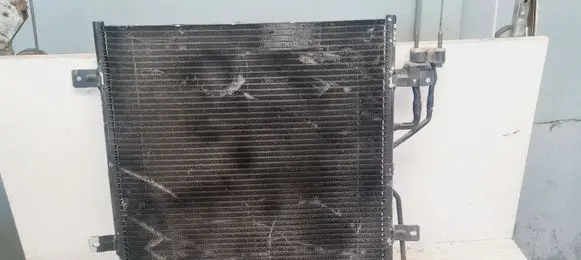 Jeep Cherokee A/C cooling radiator (condenser) 4998580 4615385 5372188