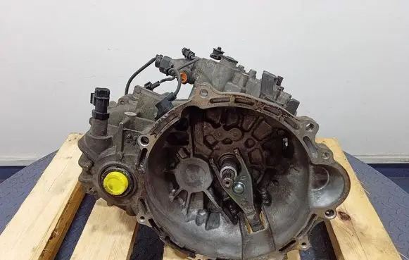 Hyundai i10 Manual 6 speed gearbox R82073
