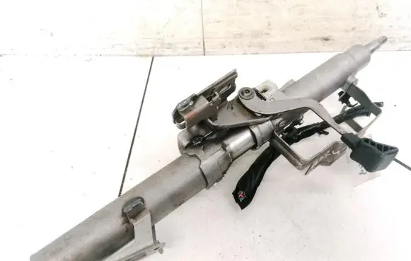 Subaru Legacy Steering wheel axle