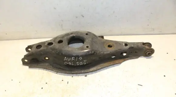 Toyota Auris E180 Rear control arm