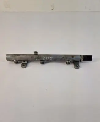Mercedes-Benz R W251 Fuel main line pipe A6420700695