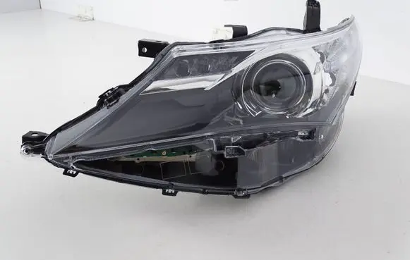 Toyota Auris E210 Headlight/headlamp 8115002E40 89907029