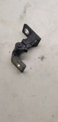 Volkswagen PASSAT B8 Rear door upper hinge 8x0831404e