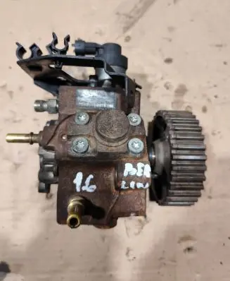 Citroen Berlingo Fuel injection high pressure pump 9683703780 0445010102