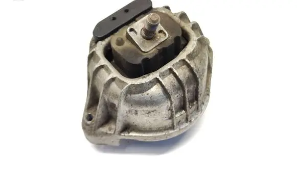 BMW 3 E90 E91 Engine mount bracket 13981112