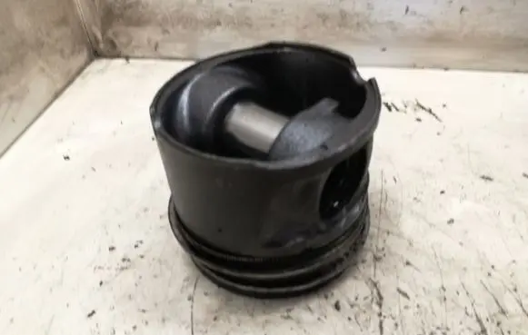 Jaguar S-Type Piston 