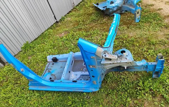 Front quarter panel