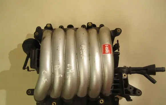 Audi A6 S6 C5 4B Intake manifold 078133151AK