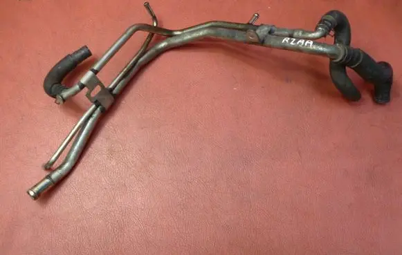 Mazda 3 II Engine coolant pipe/hose
