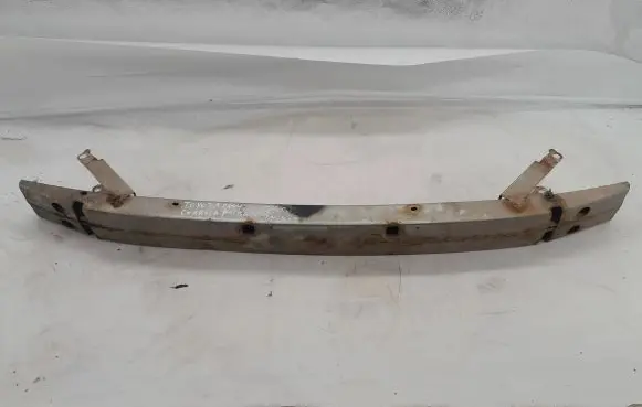 Toyota Corolla Verso E121 Front bumper cross member