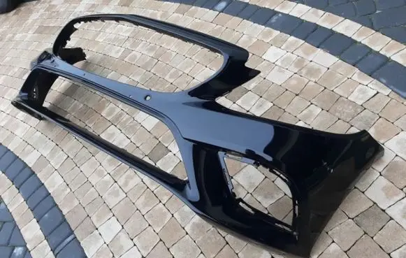 Mercedes-Benz C W205 Front bumper