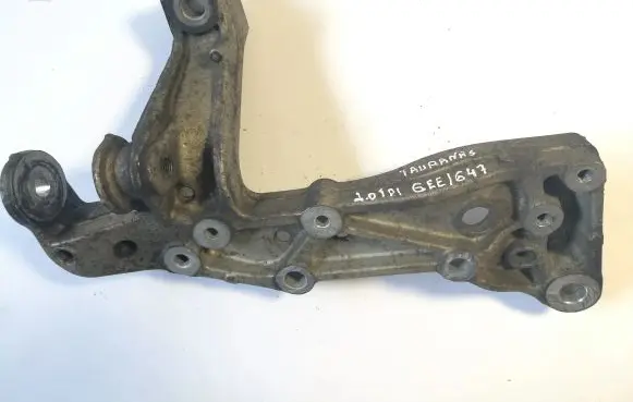 Volkswagen Touran I Front lower control arm/wishbone 1K0199295F